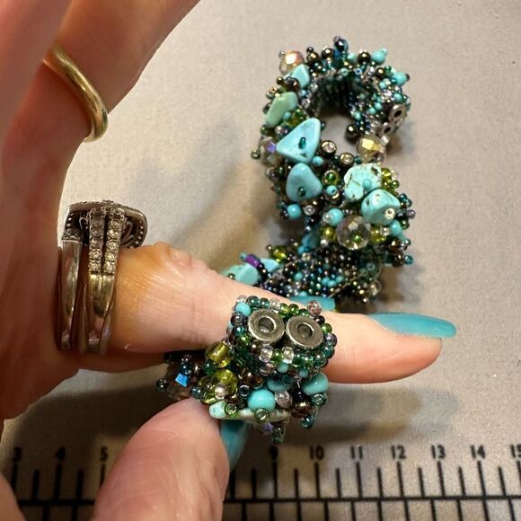 Capullo Magnetic Seed Bead Bracelet Genuine Turquoise 7” - Picture 3 of 4